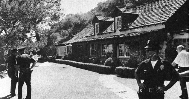 10 Infamous And Terrifying Houses Of Murder Listverse