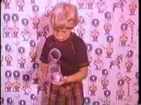 Classic 1970&#039;s Slinky® Commercial