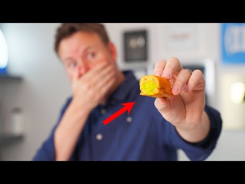 What&#039;s inside 20 Year Old Twinkie?