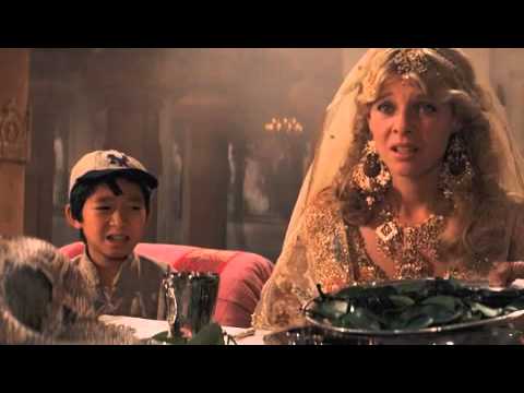 Top 10 Funniest Food Scenes In Movies - 71