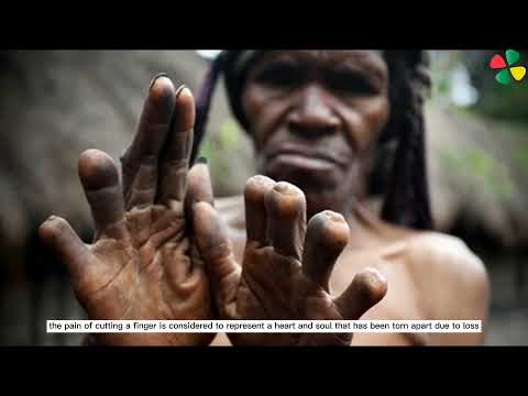 Get to know the Papuan Dani Tribe Finger Cut Tradition