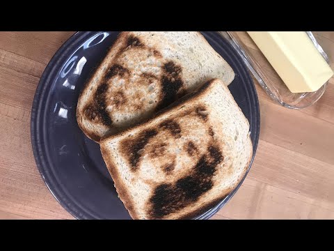 Selfie Toaster Demo | Our Culinary Team Tests Kitchen Gadgets
