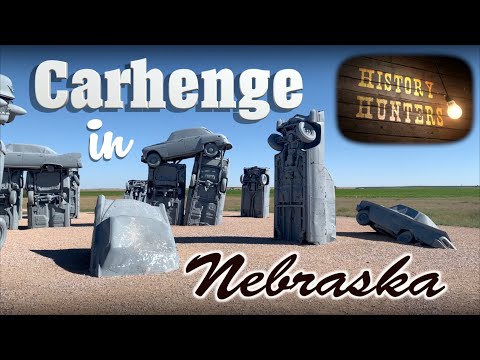 Carhenge: Nebraska&#039;s 1980&#039;s Version of Historic Stonehenge