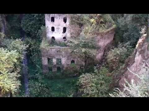 1866 Abandoned Mill in Sorrento Italy - Vallone Dei Mulini (Mill Kanyan)