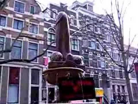 Amsterdam&#039;s Penis Fountain
