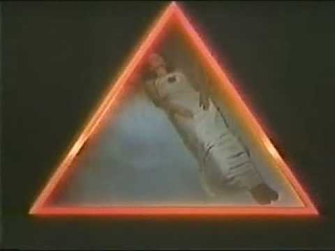 The Phoenix TV Series Intro 1982