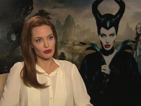 Angelina Jolie Speaks Up for the Women Victims of Human Trafficking