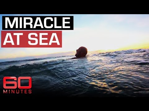Surfer falls overboard and forced to fend off sharks | 60 Minutes Australia
