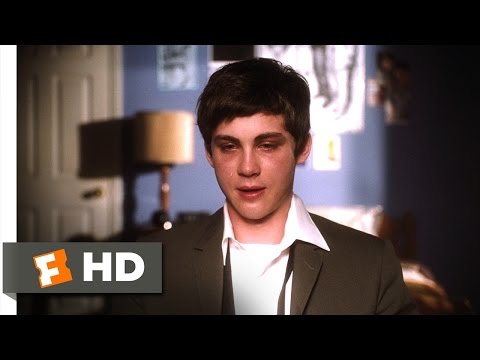 The Perks of Being a Wallflower (10/11) Movie CLIP - Charlie&#039;s Breakdown (2012) HD