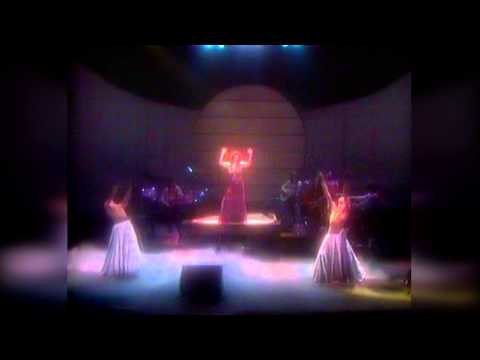 Kate Bush - The tour of Life HD LPR Remastering (Live at Hammersmith Odeon 79)