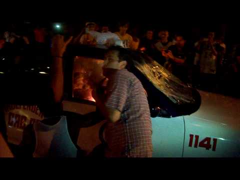 Raw Video of 2010 Lakers Riots [Taxi Fire Incident]