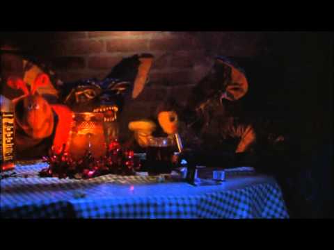 Gremlins 1984. BAR scene complete in HD