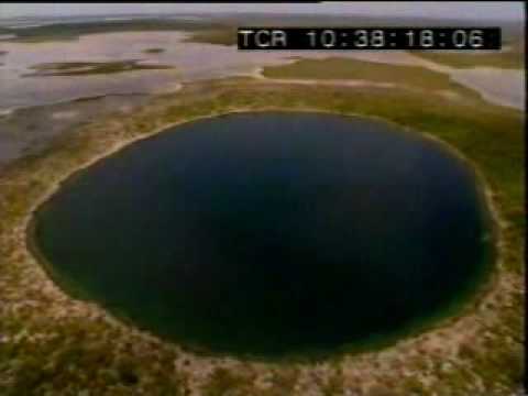 10 Totally Bizarre Holes In The Earth - 88