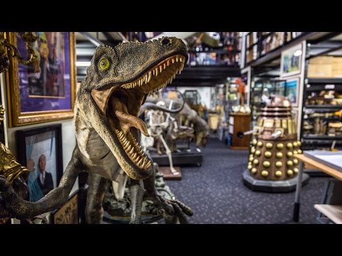 Adam Savage Tours Peter Jackson&#039;s Movie Prop Collection!