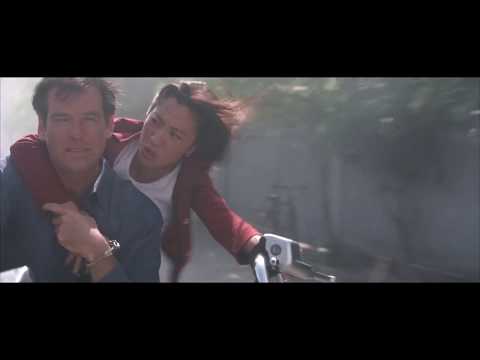 James Bond: Tomorrow Never Dies (1997): BMW R1200C Chase Scene