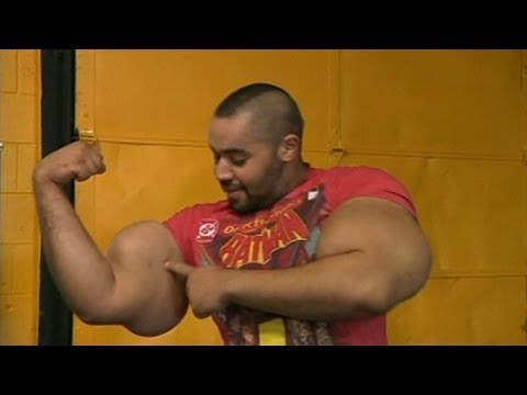 World&#039;s Biggest Arms: &#039;Egyptian Popeye&#039; Moustafa Ismail Touts Real-Life Popeye Arms