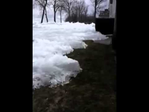 Ice Tsunami..Glacier like ice moving across Mille Lacs lake, damaging houses, Minnesota - YouTube