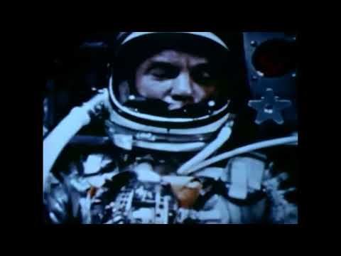 John Glenn Describes fireflies (UFO&#039;s) in space while orbiting Earth