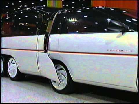 Plymouth Voyager III Concept at the 1990 Chicago Auto Show