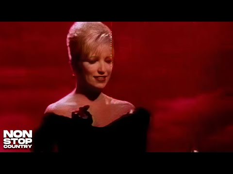 Tanya Tucker - Two Sparrows In A Hurricane