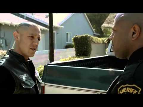 Sons of Anarchy S06E13 - Gemma kills Tara and Jax discovers Tara&#039;s body (Scene, HD)