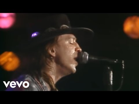 Stevie Ray Vaughan - Texas Flood (from Live at the El Mocambo)