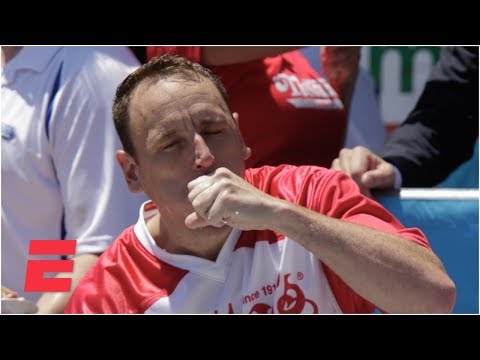 Joey Chestnut eats 71 hot dogs to win Nathan’s Hot Dog Eating Contest for 12th time | ESPN