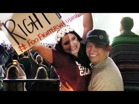 Couple Marries During Foo Fighters Concert