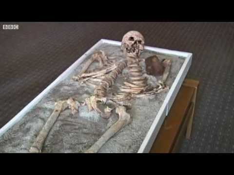 700-Year-Old &quot;Vampire&quot; Skeleton on Display in Bulgaria