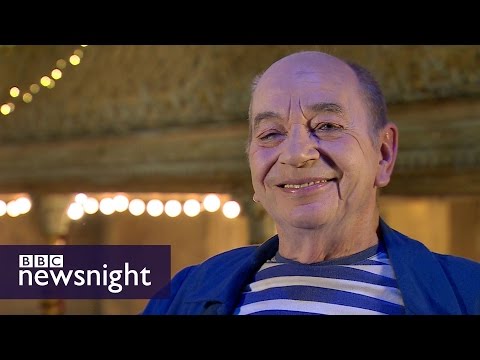 Meet Lindsay Kemp: David Bowie&#039;s muse and lover - BBC Newsnight