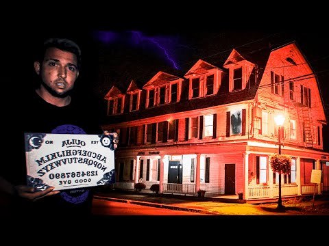 OVERNIGHT in HAUNTED SHANLEY HOTEL: Lady of the Evening
