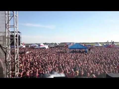Crowd of over 15,000 Singing &quot;Don&#039;t Stop Believin&quot; at Sonic Boom 2015 - Janesville, Wisconsin