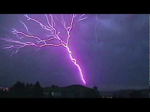 Amazing Upward Lightning!