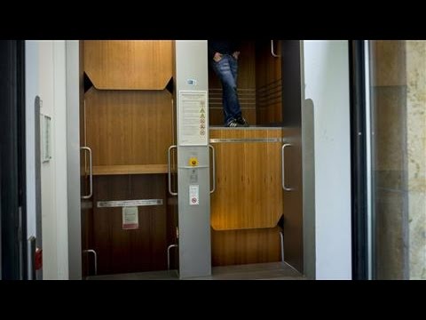 The Paternoster: Europe&#039;s Doorless Elevator