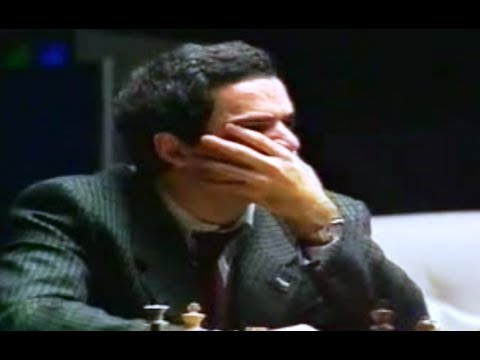 Kasparov&#039;s Calculations - Mindboggling!!! (very instructive)