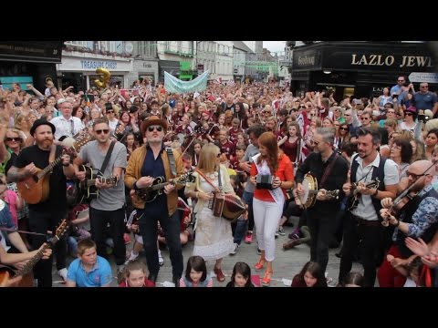 Galway Girl - Sharon Shannon, Mundy &amp; Galway City