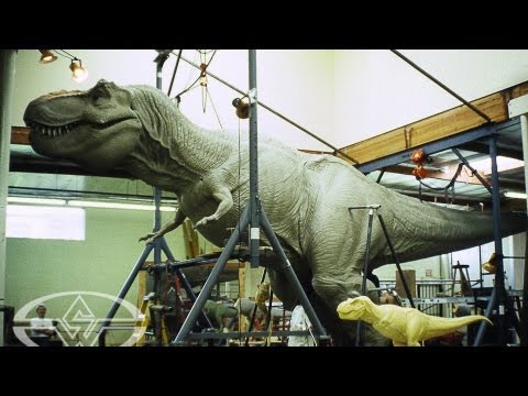 How They Made Jurassic Park&#039;s T-Rex - Sculpting a Full-Size Dinosaur