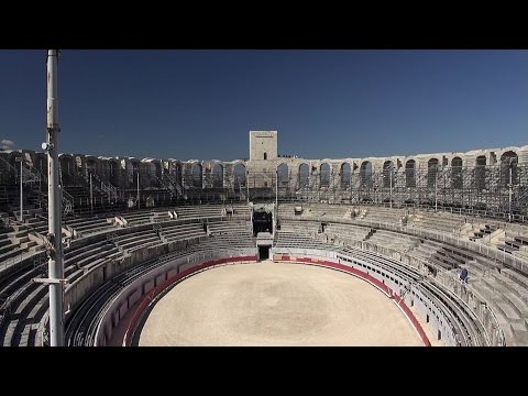 Arles - the Roman Amphitheatre (Arènes d&#039;Arles), Provence, France [HD] (videoturysta)