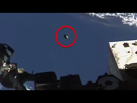 Top 10 UFOs Caught On Video In Recent Years - 41