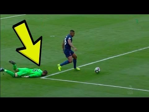 Victor Valdes - Epic Fails/Mistakes