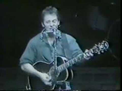 Bruce Springsteen - Born To Run (acoustic)