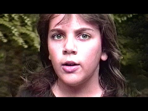 80s Metalhead Kids Roam the Neighborhood (1989)