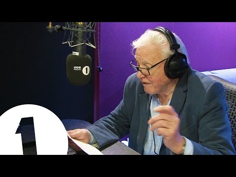 Top 10 Memorable Attenborough Moments   2020 - 8