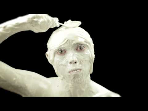 10 Of The Creepiest Commercials To Ever Hit The Small Screen - 42