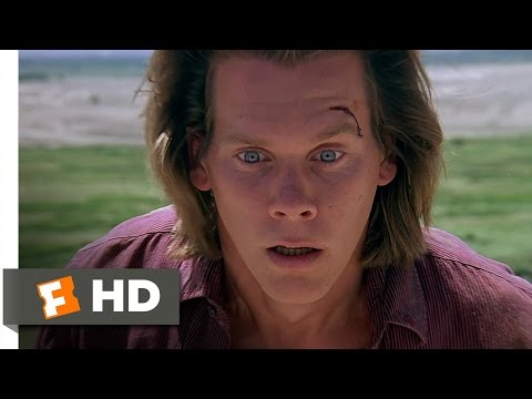 Tremors (10/10) Movie CLIP - Can You Fly, You Sucker? (1990) HD