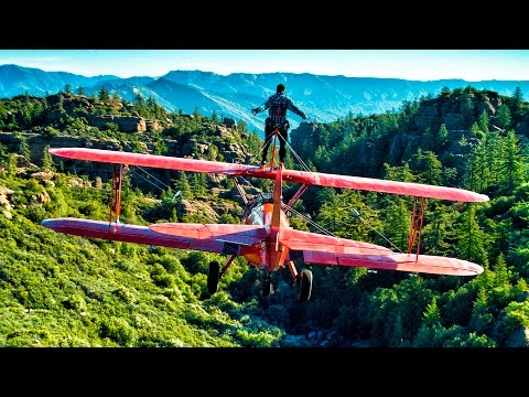 Wing Walker Jumps from Airplane - Wing Walking Stunts in 4K!
