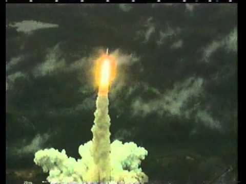 Longer video of &#039;Ariane 5&#039; Rocket first launch failure/explosion