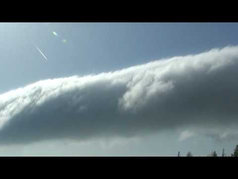 Roll Cloud at South Oliphant, Ontario - 5/27/2007