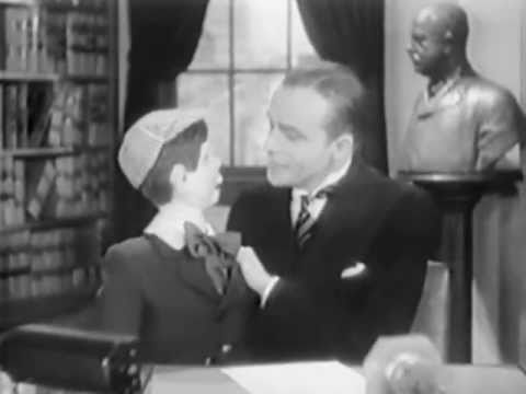 Charlie McCarthy &amp; Edgar Bergen in &#039;Nut Guilty&#039; (1936)