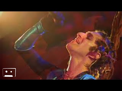 Jane&#039;s Addiction - Jane Says (Official Music Video)